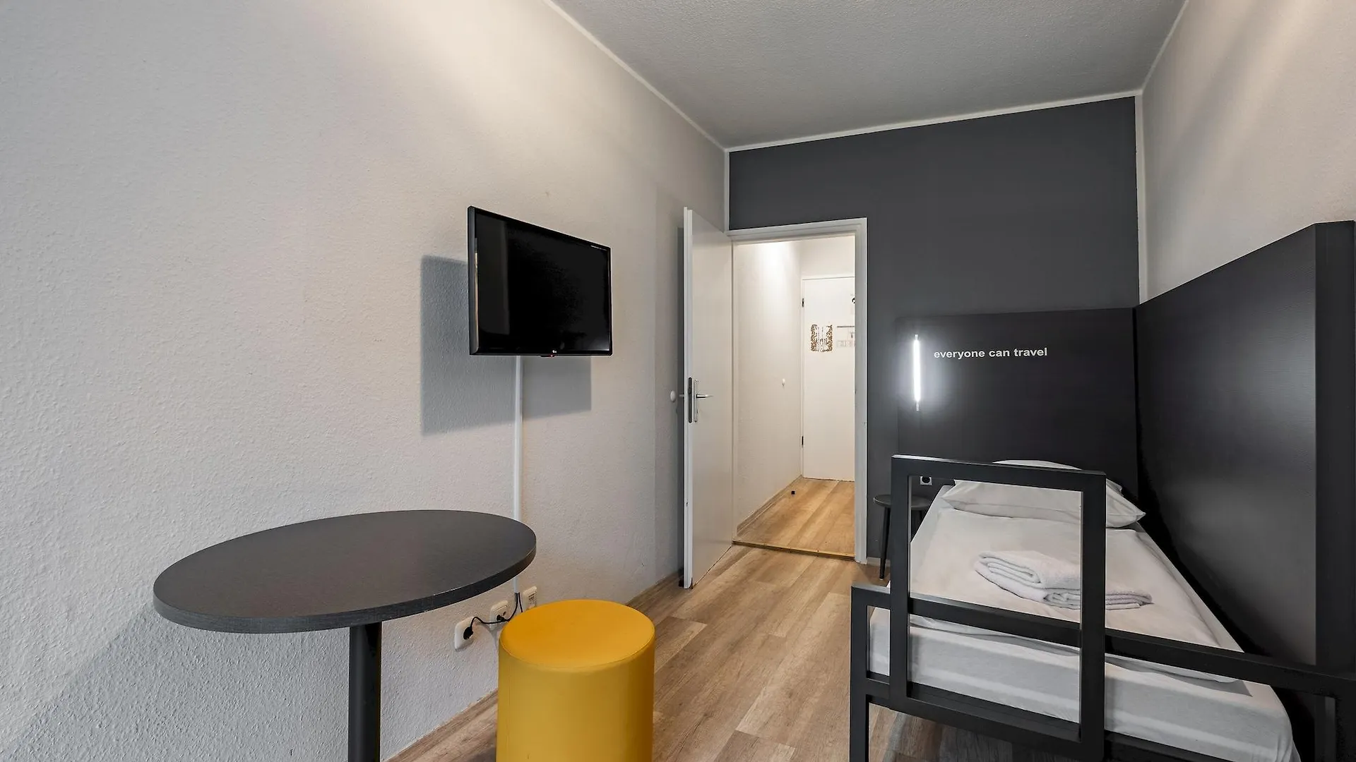 A&O Muenchen Hauptbahnhof Hotel 2*, Munich Germany