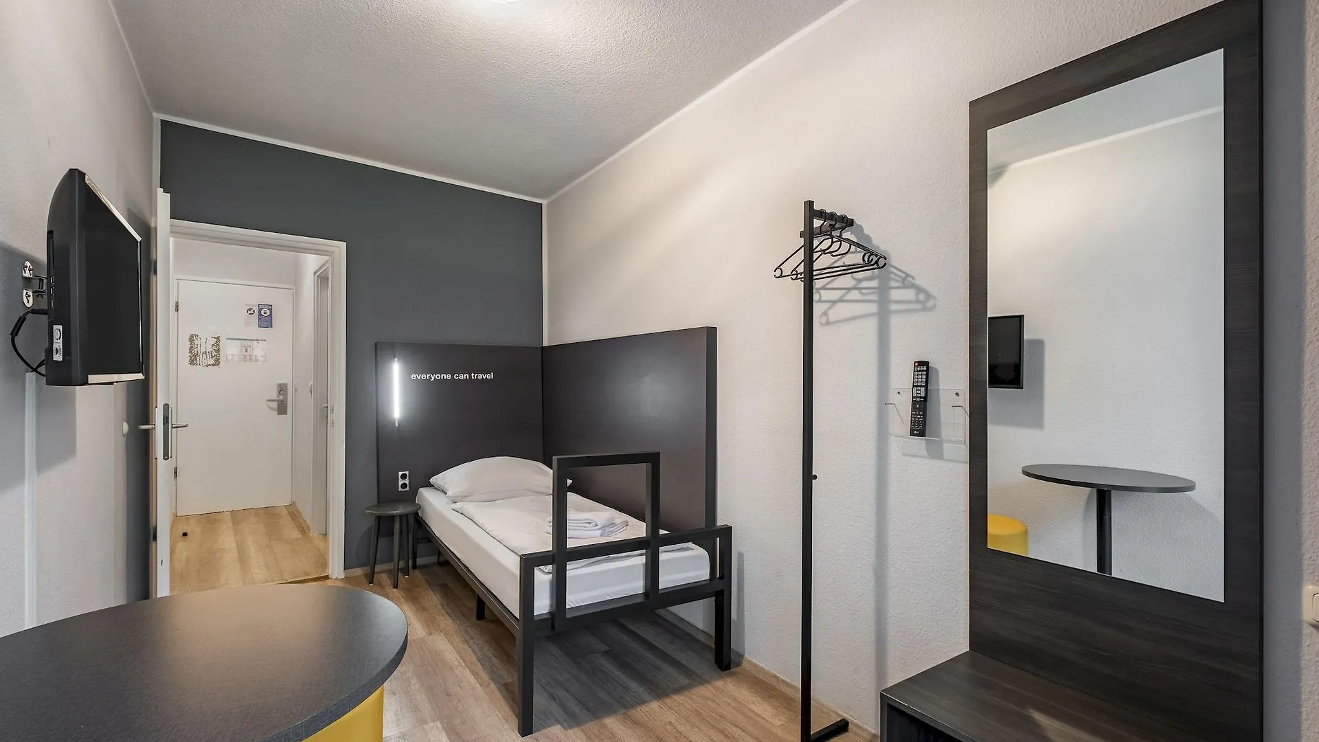 **  A&O Muenchen Hauptbahnhof Hotel Germany