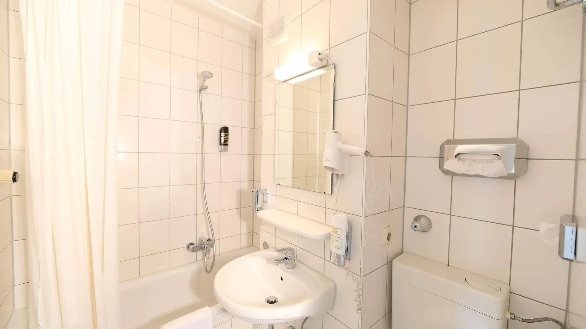 A&O Muenchen Hauptbahnhof Hotel  Munich