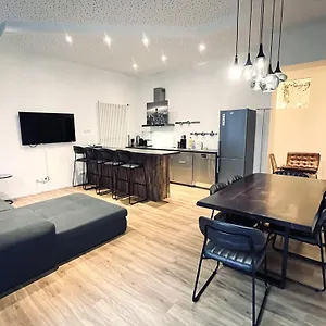 Apartment Loft Directly Next To Oktoberfest And Downtown, München